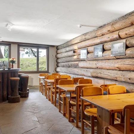 Parkareal Lägenhet *